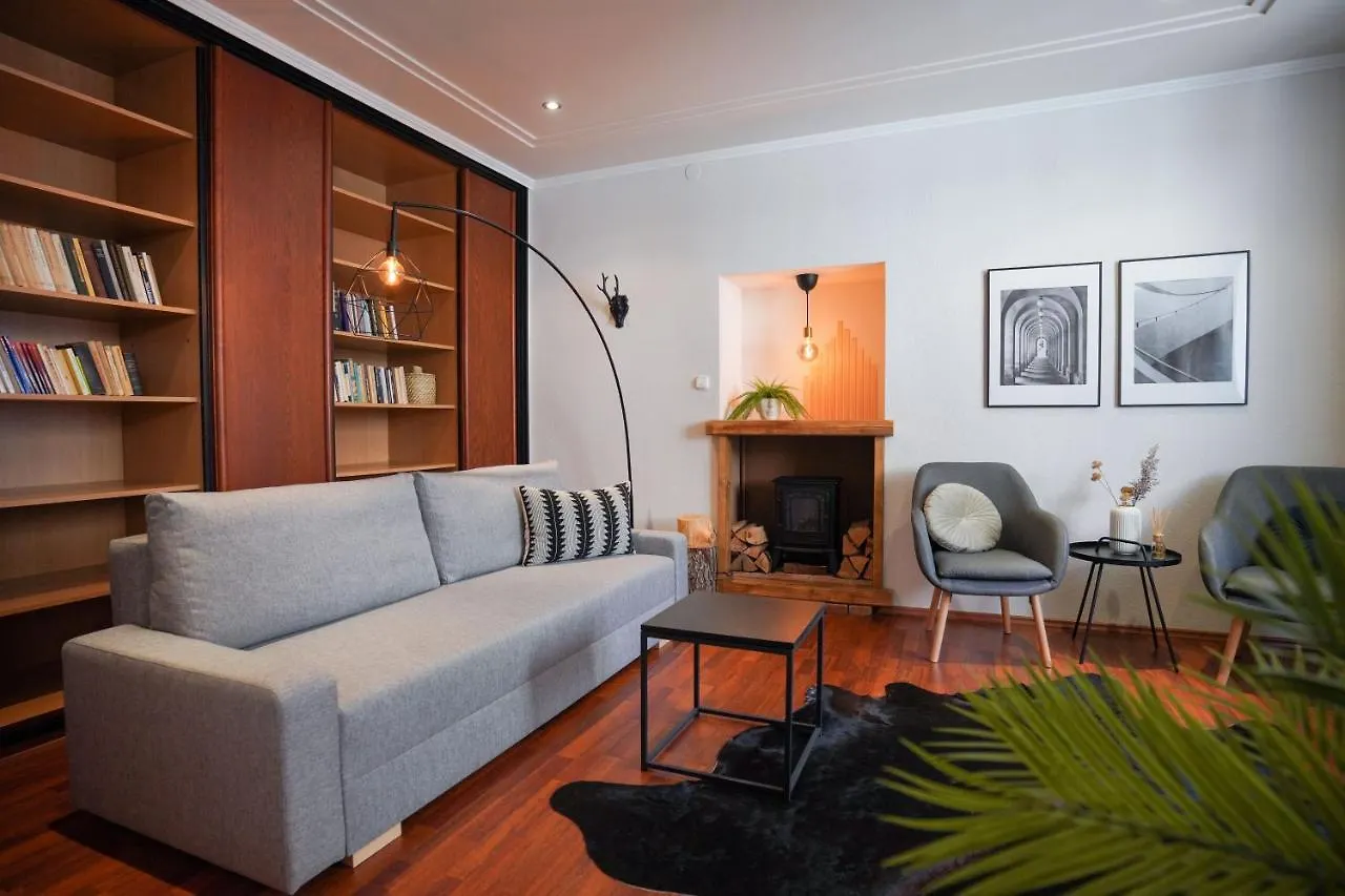 Apartment Hygge Home Apartman Eger